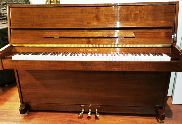 Steinbach UP108 pre-owned upright piano.