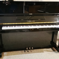 Yamaha U1