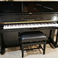 Yamaha U1 1996 pre-owned upright piano.